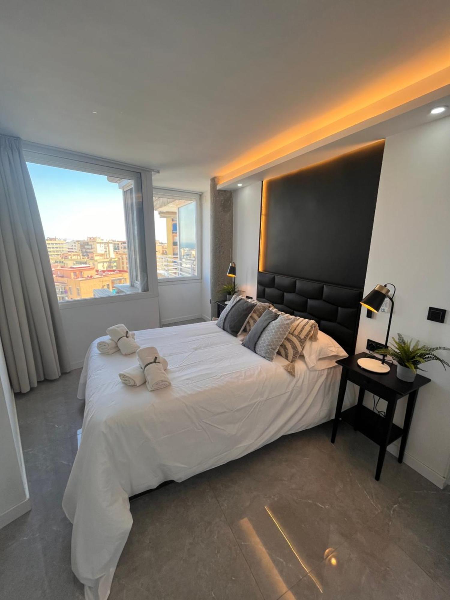 Апартаменты Torre Lll Торремолинос Экстерьер фото